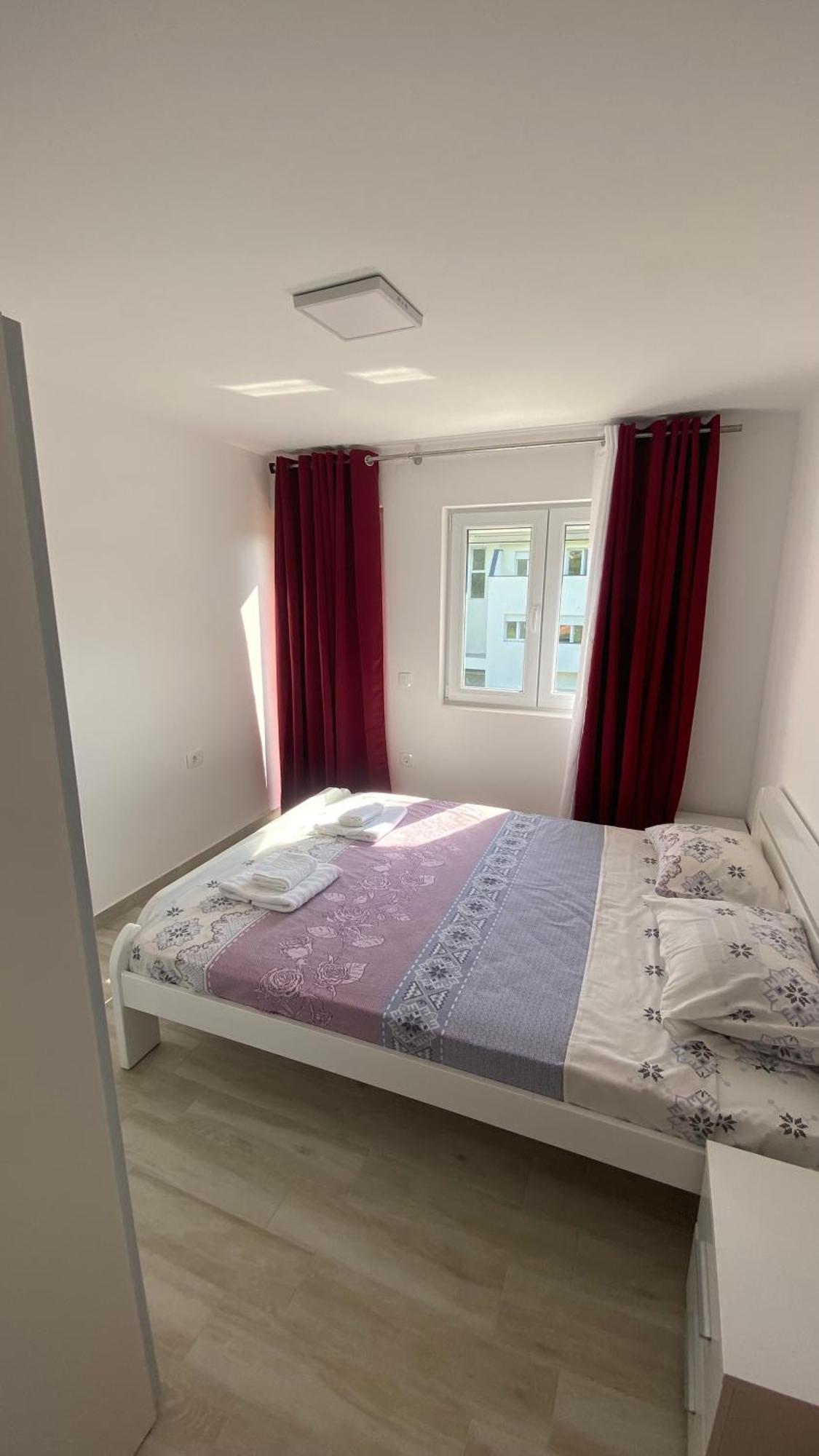 Apartments Two Olives Kotor Exterior photo